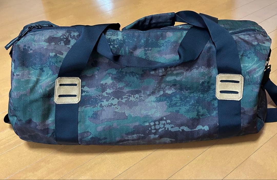 VOLCOM/Burton/UNIQLO スノボーウェア/グローブ/バックセット