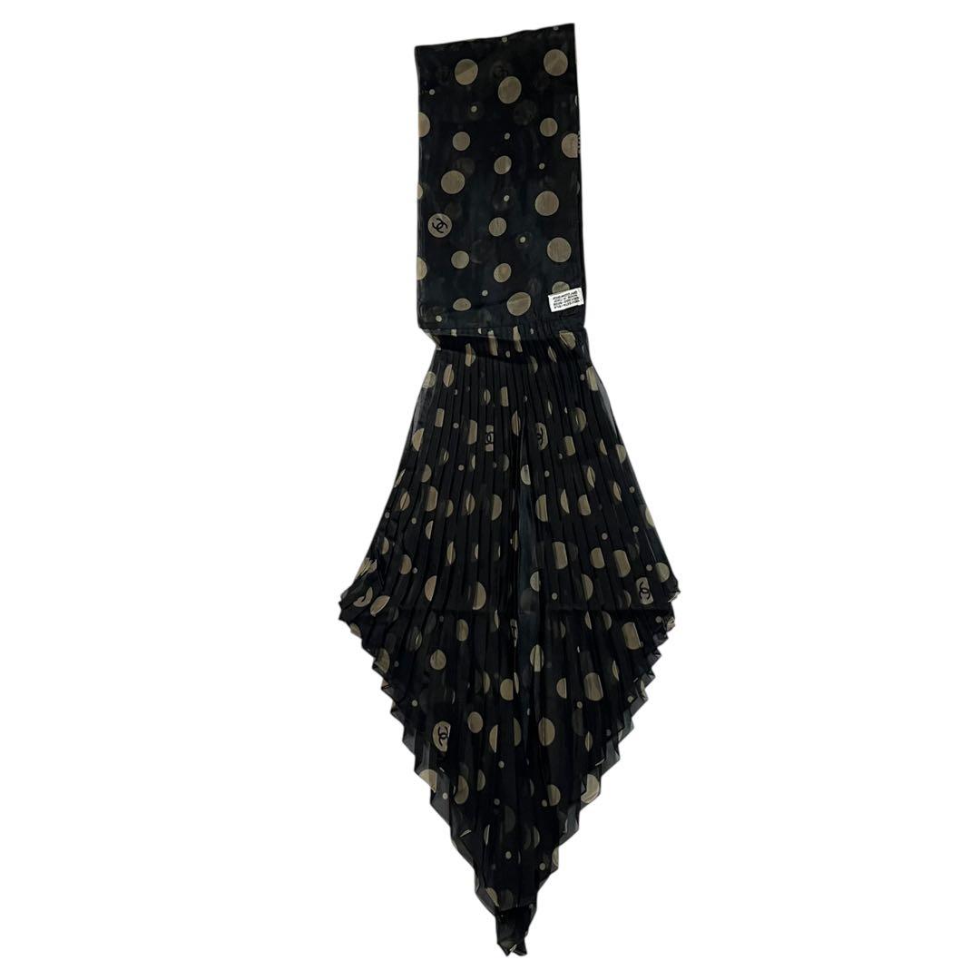 ⭐︎美品⭐︎ レア シャネル シルクプリーツスカーフ　ココマーク 黒 イタリア製