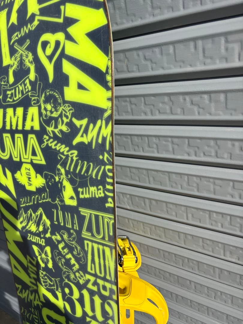 ZUMA スノーボード.SALOMON.バインディング .BURTONカバー付き
