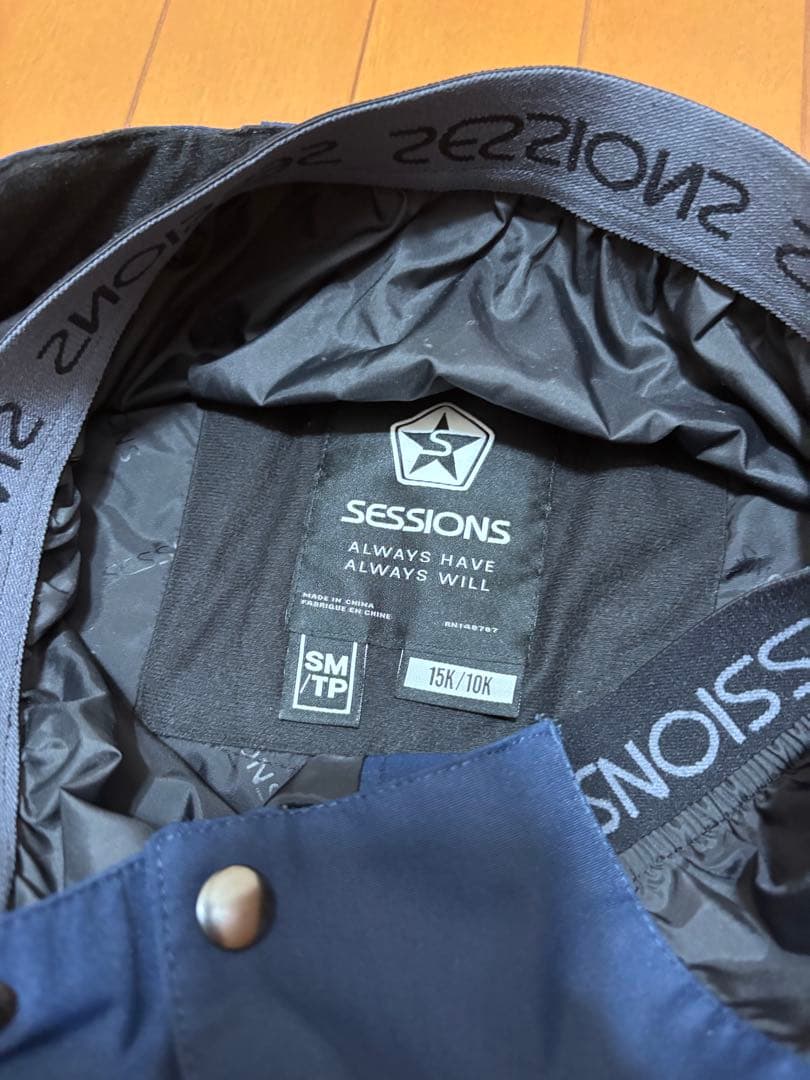 セッションズ　プルオーバージャケット　カーゴパンツ　セット