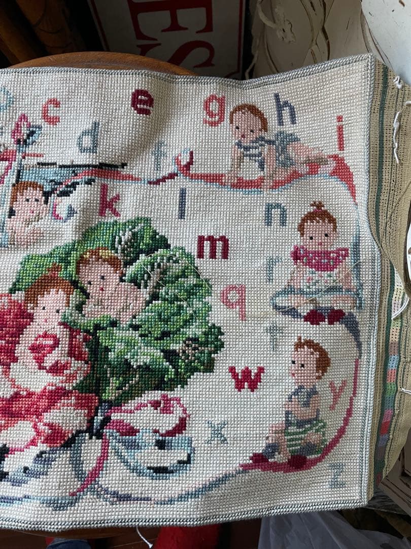 アメリアンティーク　サンプラー　アルファベット　刺繍　プチポアン　レア