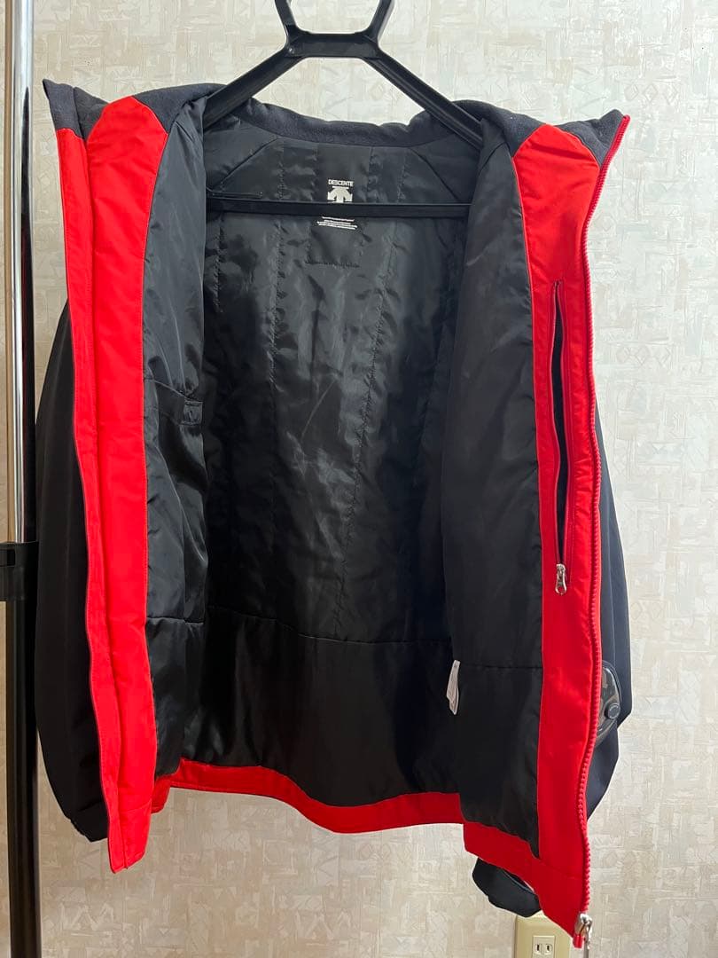 デサントメンズスキーウェア上下セットLサイズ