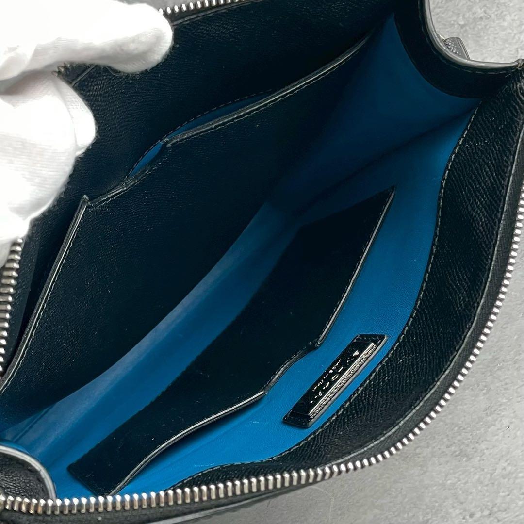 美品 BVLGARI ブルガリ サコッシュ ショルダーバッグ レザー 斜めがけ