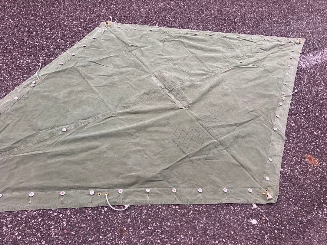 ノルウェー軍幕。OD色2枚