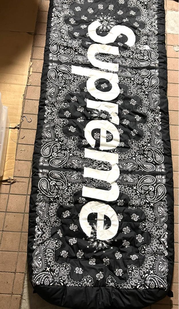 シュプリーム ×ノースフェイス　寝袋