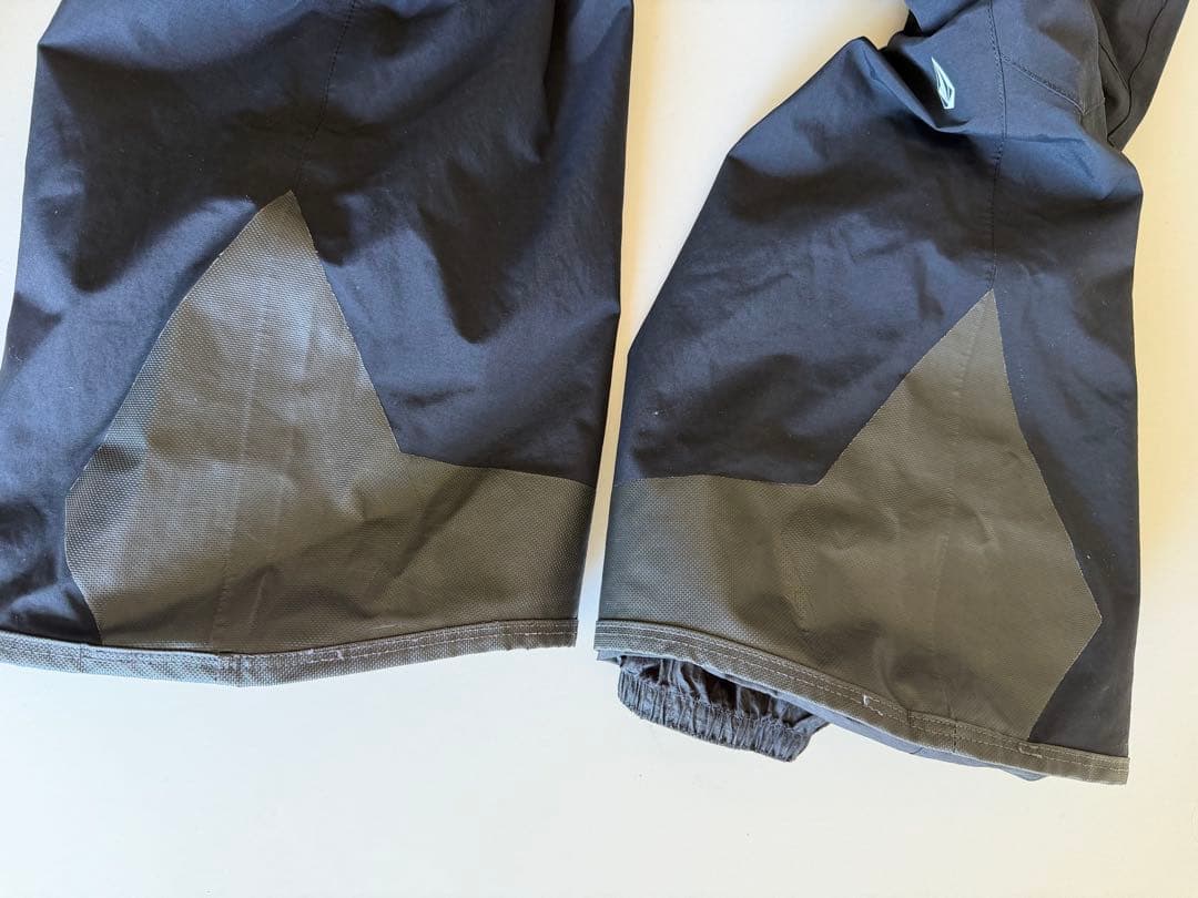 ボルコム　ゴアテックス　ガイドジャケット　ビブパンツ　L volcom