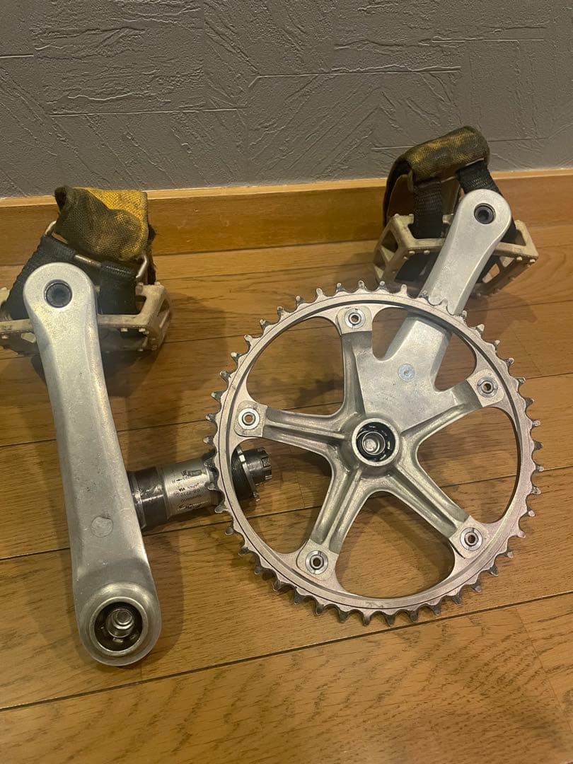 fc-7710 デュラエース　165ミリ　46t ピスト　NJS クランクセット