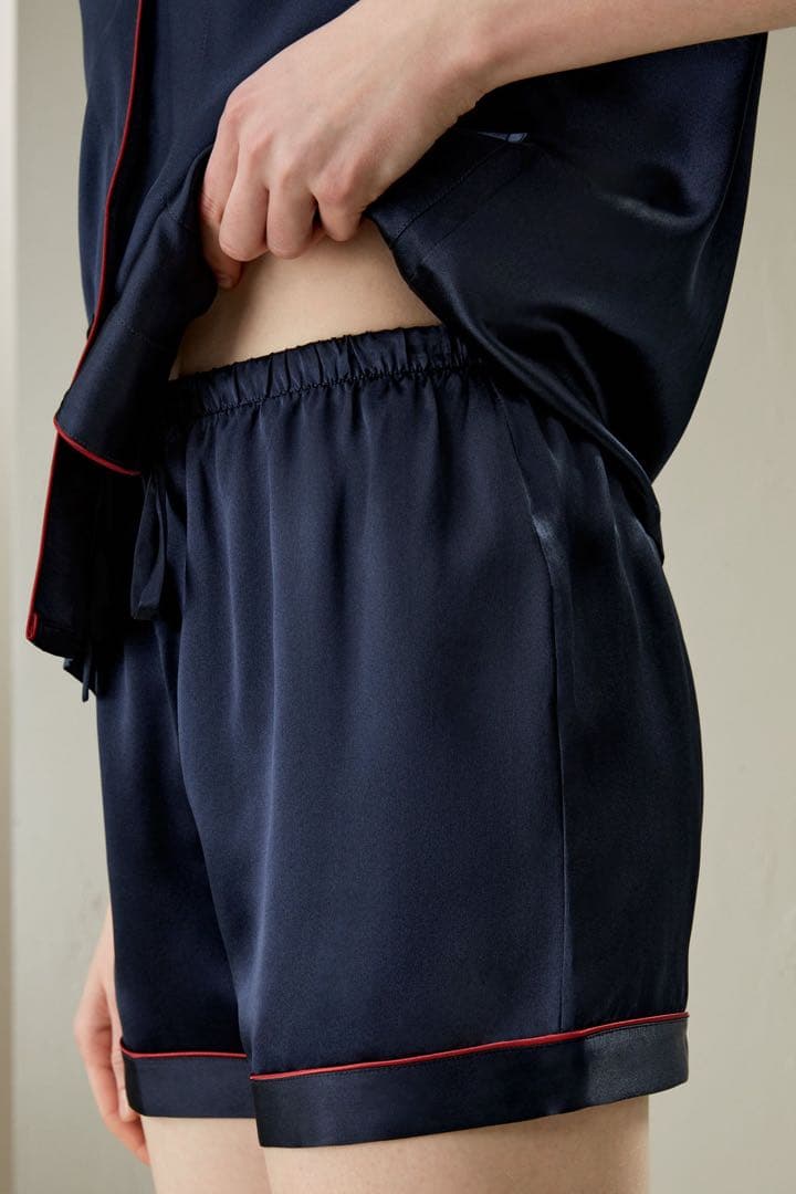 てつこ様　LILYSILK シルクパジャマ 上下セット