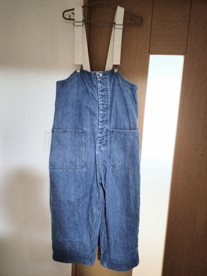 ネストローブ　デニムデッキサロペット