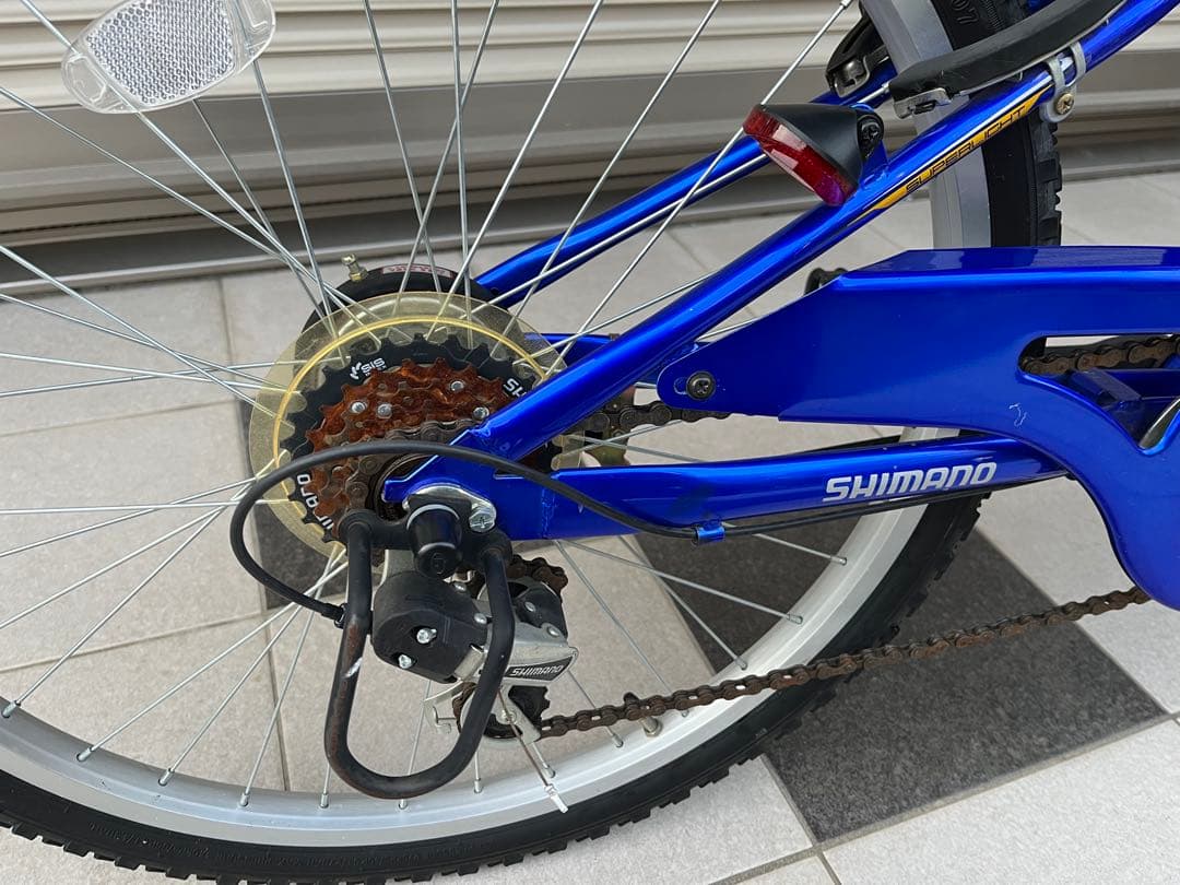 子供用マウンテンバイク・キッズ自転車　24インチ　シマノ6段変速搭載