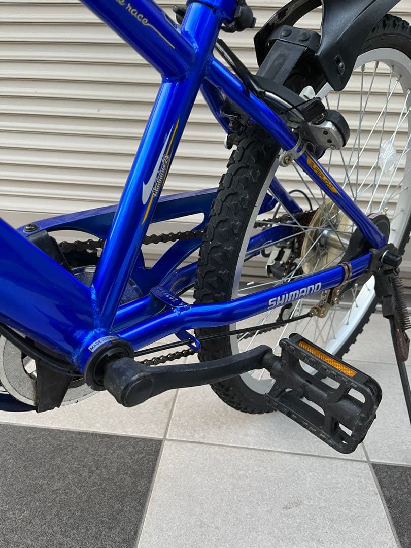 子供用マウンテンバイク・キッズ自転車　24インチ　シマノ6段変速搭載