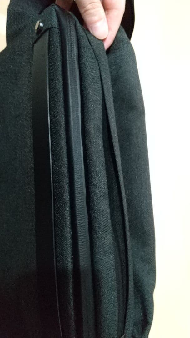 NIID ボディバッグ R0+ PRO Sling Bag オリガミチャコール