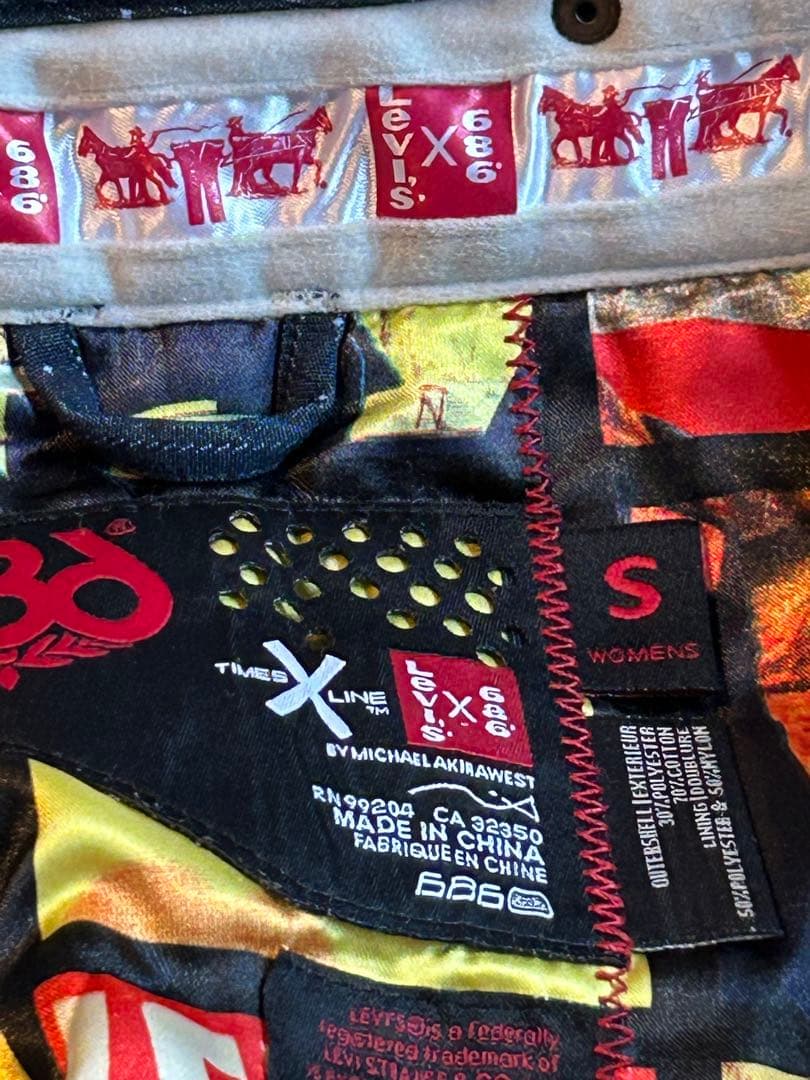 686×LEVI'S スノボウェア デニムパンツ レディース