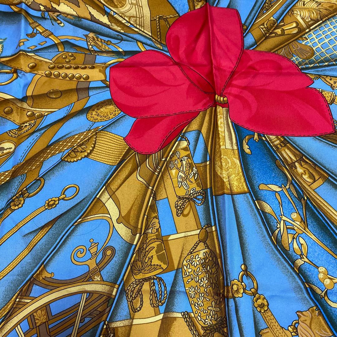 HERMES スカーフ カレ90 Soleil de Soie シルクの太陽