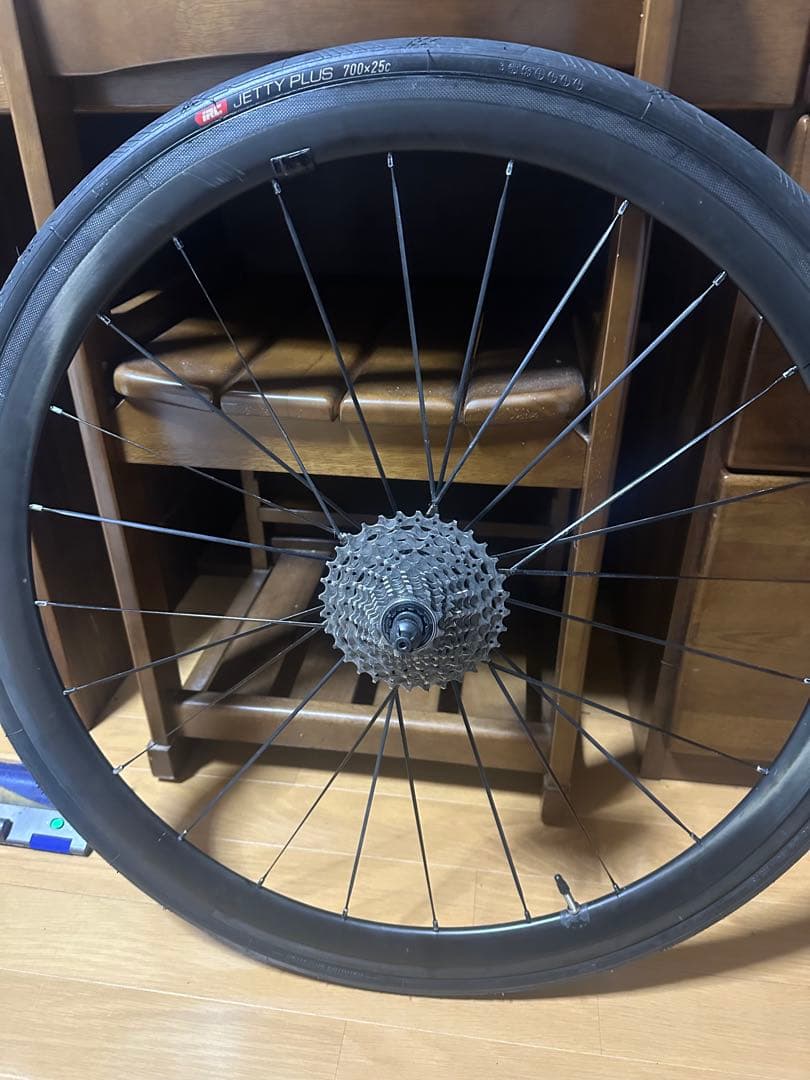 カーボンホイール　クイックリリース付き