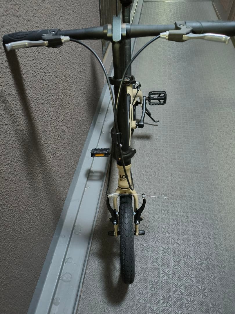 OUTRUNK 折りたたみ自転車 ベージュ　手渡し可