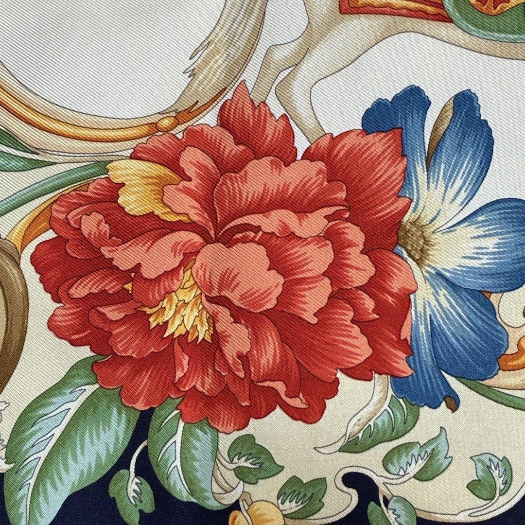 極美品✨サルヴァトーレフェラガモ シルク 大判スカーフ ストール イタリア 花柄