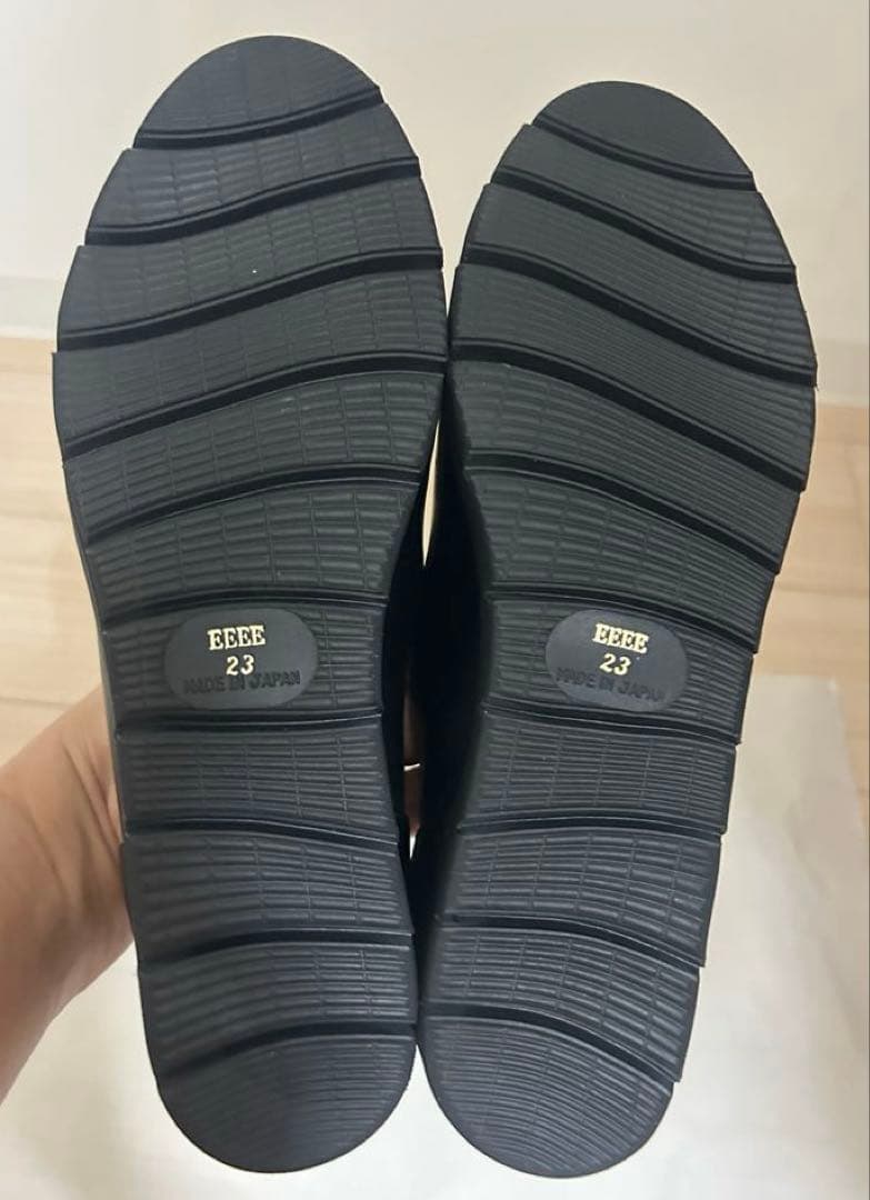 【新品】ミスキョウコ タッセル付きローファー 4E 23.0㎝ 本革