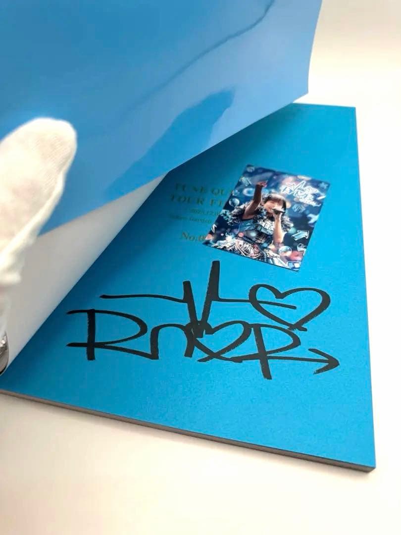 CANDY TUNE 100冊限定 サイン入り 福山梨乃 りのまる 写真集 - メルカリ