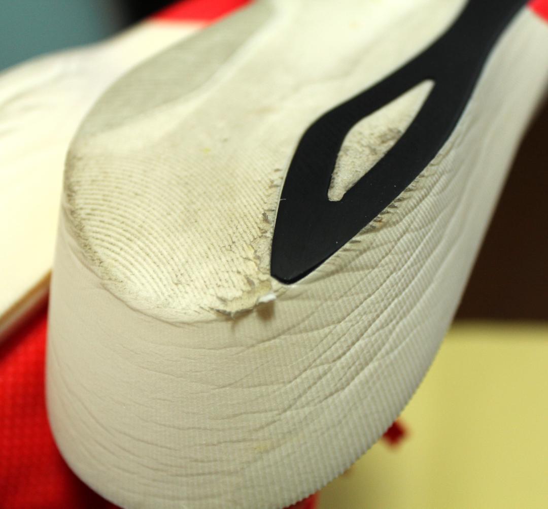 ま*～様 メタスピードエッジTOKYO　27.0 cm　走行31km