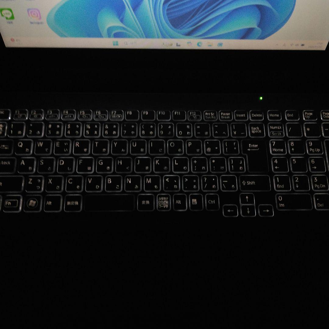 千10 特価 SSD CPUi7 Office 光るキーボードノートパソコン