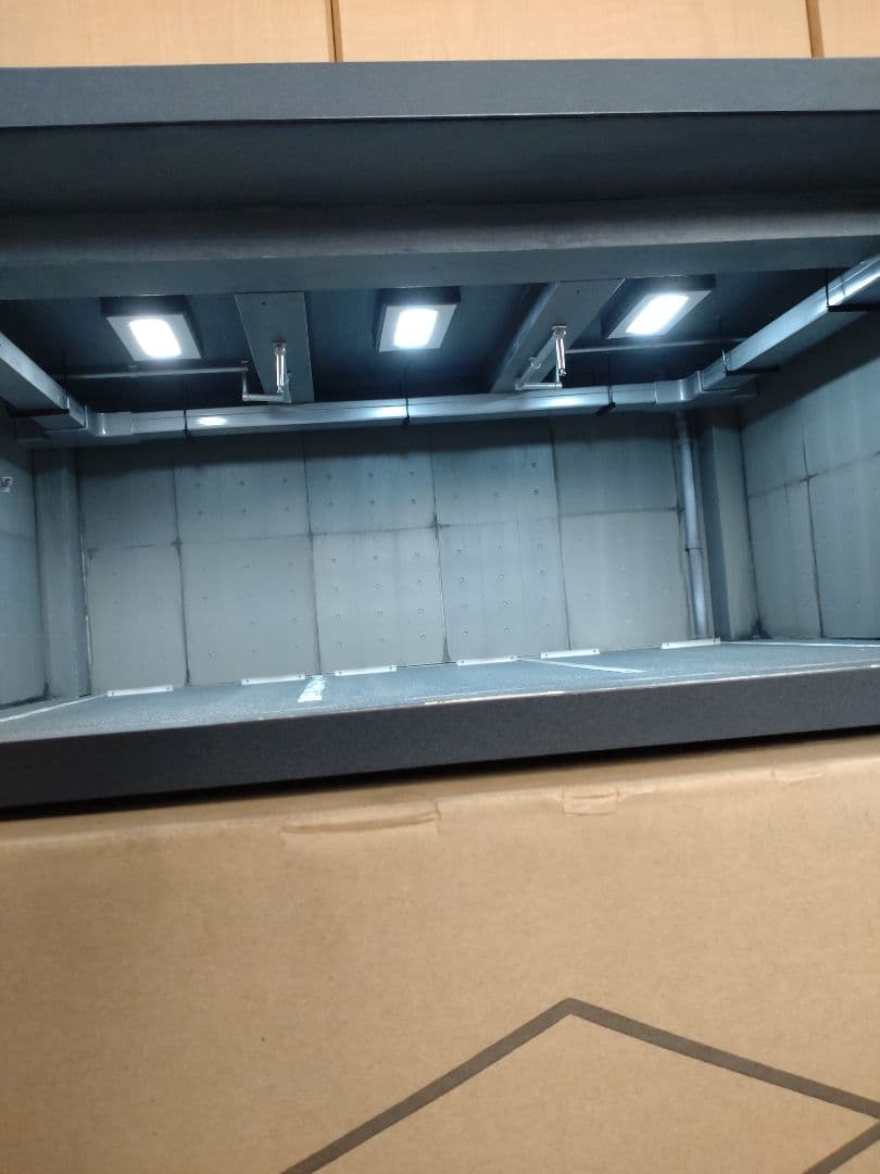 1/18 イグニッションモデル 地下駐車場 ジオラマ パーキング - メルカリ