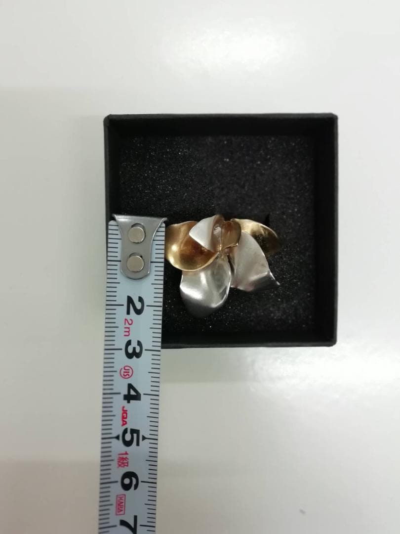 Lamie 片耳用ピアス Pearl Down Spark (M)