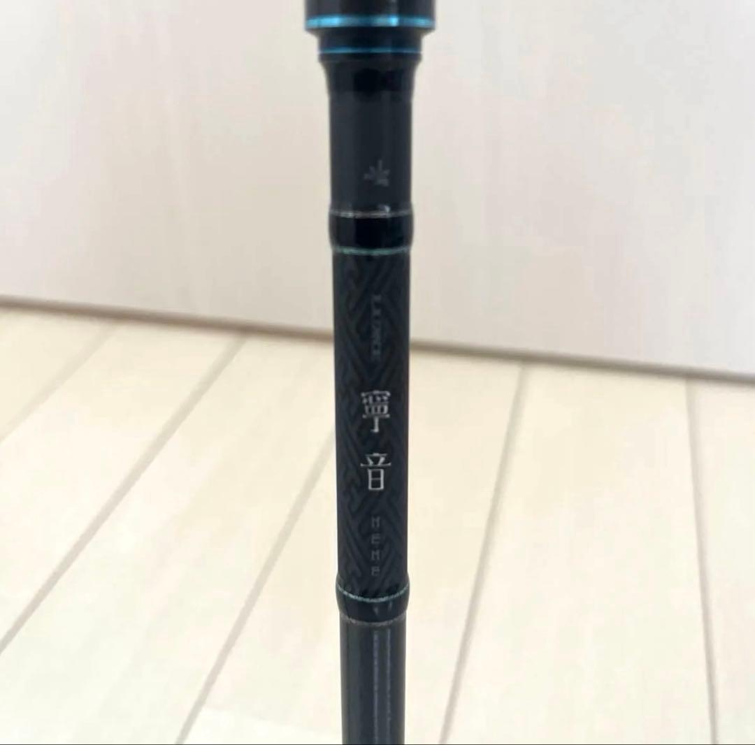 【美品】がまかつ ロッド ラグゼ 寧音 B74M-solid