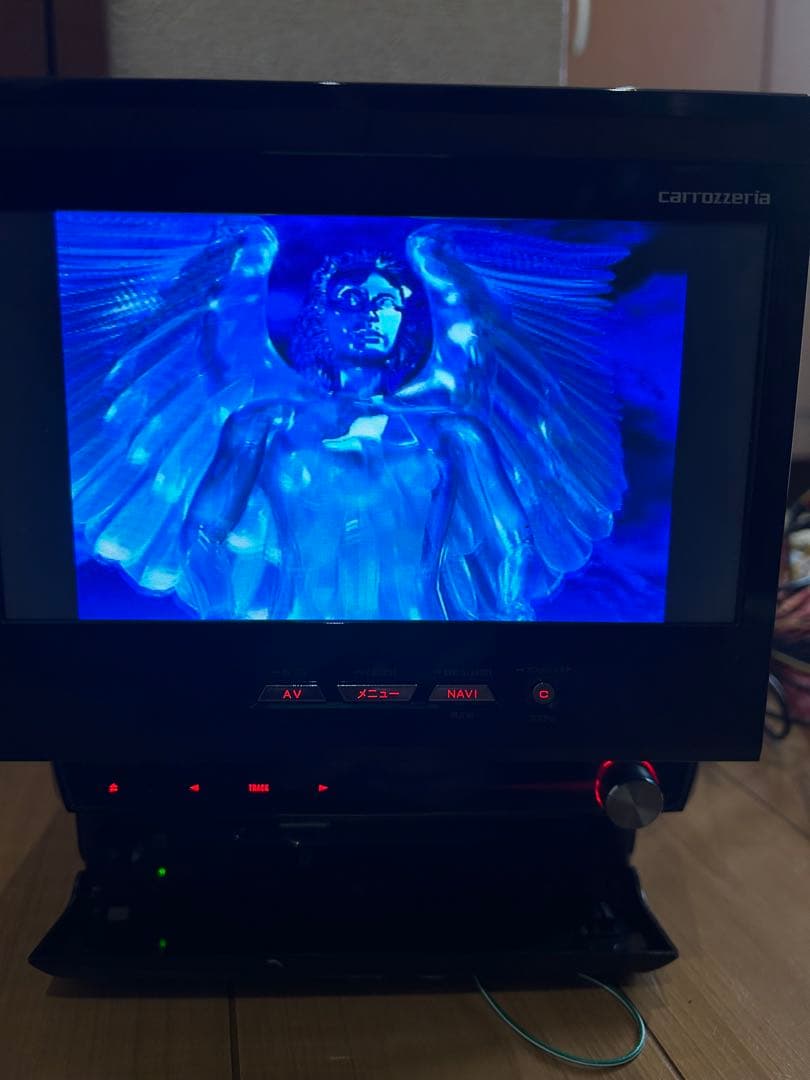 カロッツェリアAVIC-VH99CS フルセグ、Bluetooth、DVD