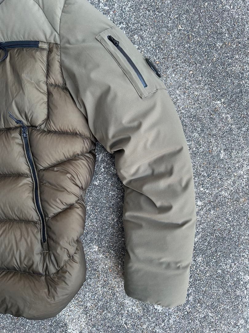 C.P. Company D.D.SHELL ダウンジャケット　カーキ