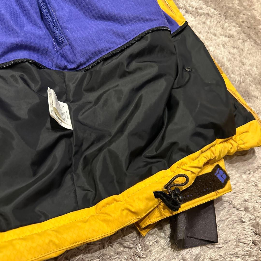 241 スノーボードウェア