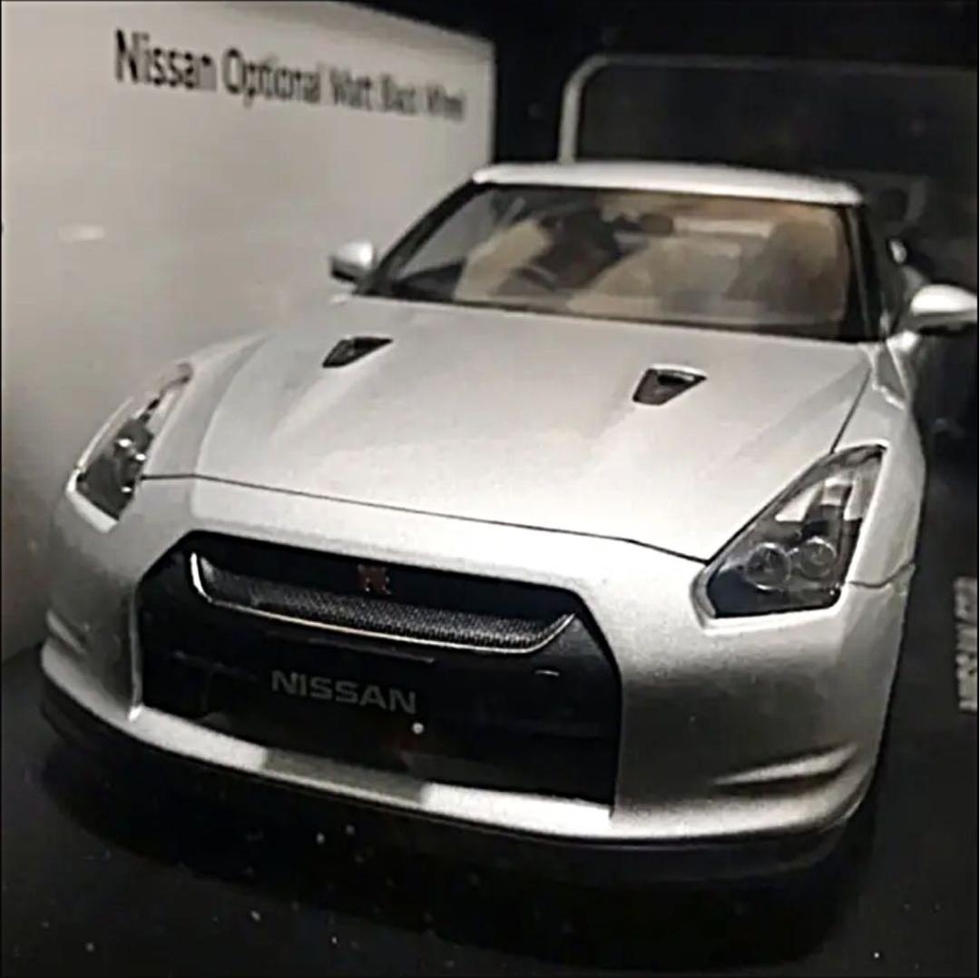 オートアート 1/18 日産GTR シルバー マットブラックホイール レア