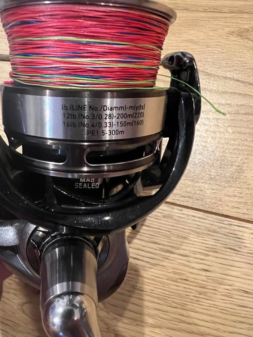 CALDIA 3000 スピニングリール