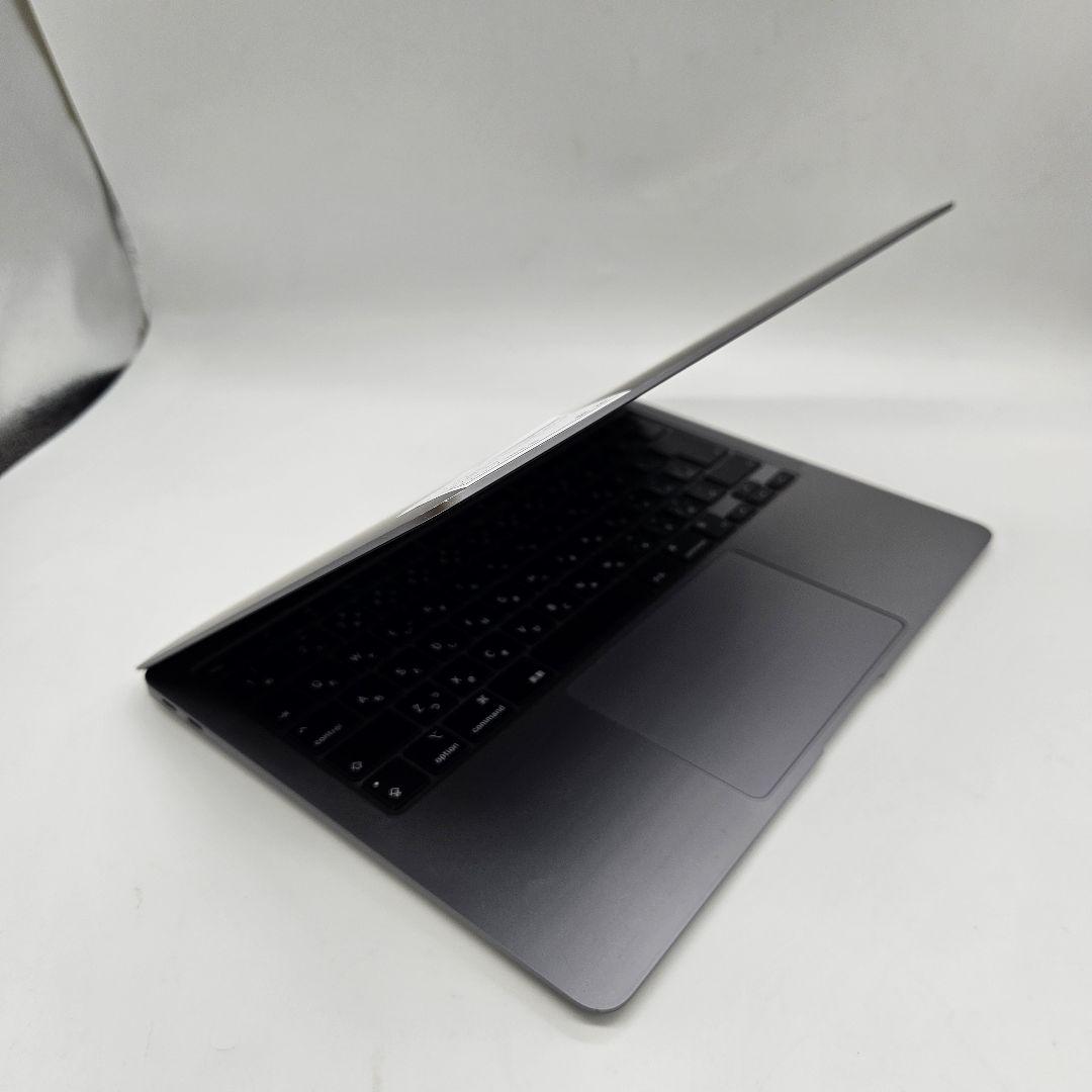 MacBook本体 Macbook Air M1 | Ram 16GB | SSD 2000GB