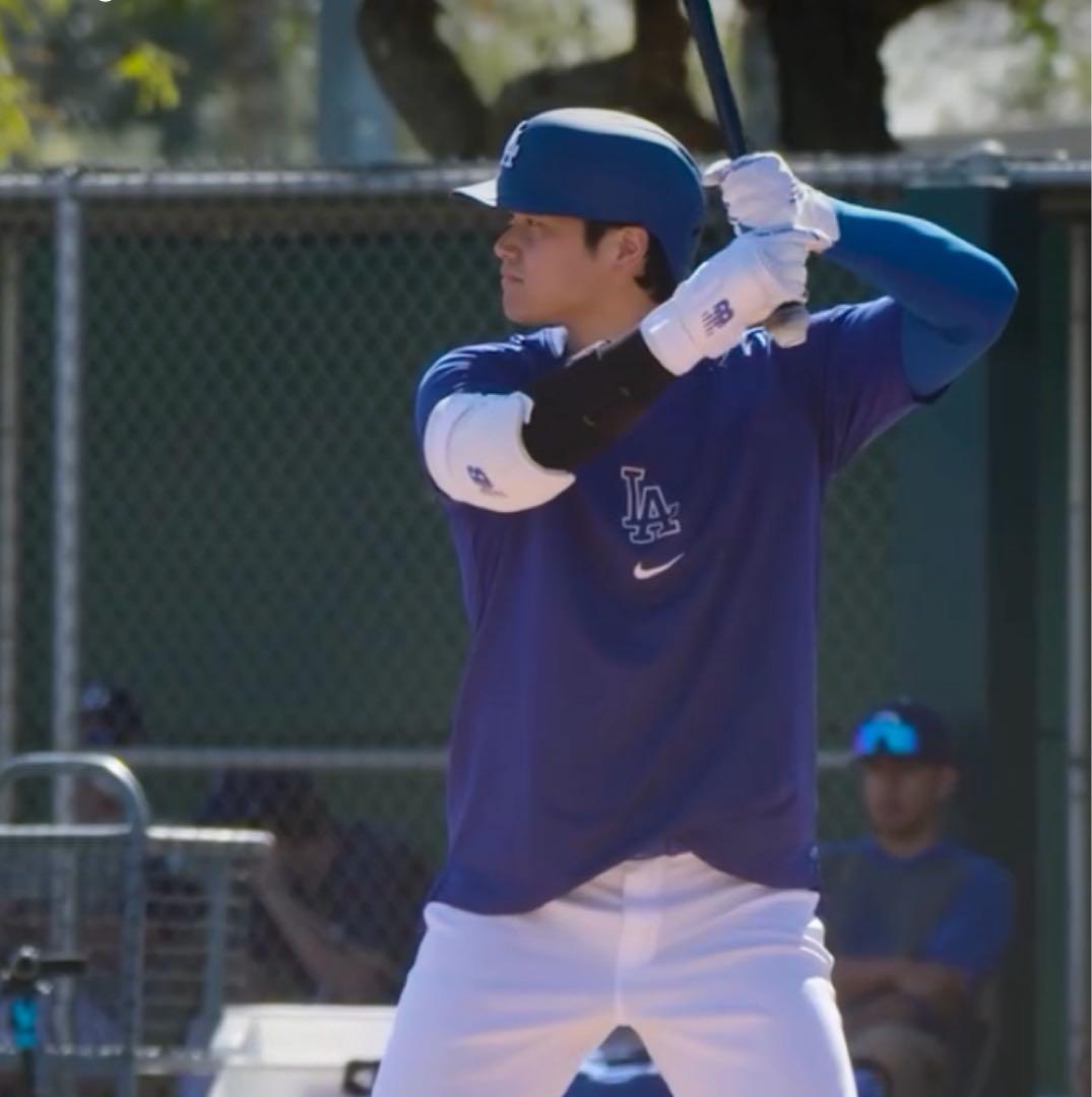 【入手困難】サイズLドジャース 選手着用 オーセンティック ラグラン Tシャツ