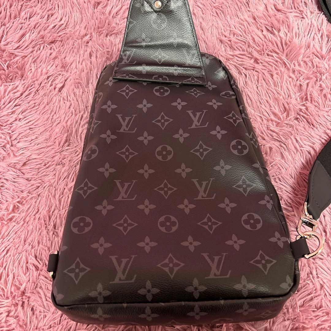 ルイヴィトン　ショルダーバッグ　ボディーバッグ