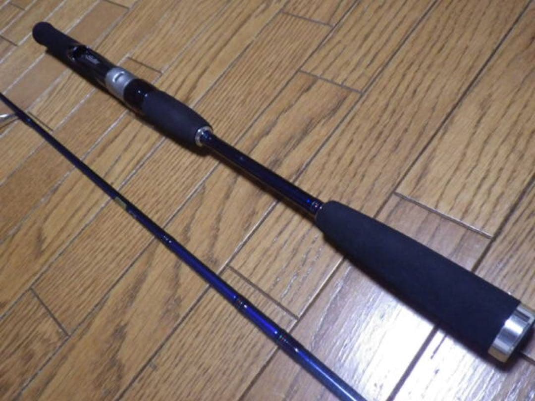 美品希少★ダイワ★STX-BJ 64XHS(ブルーバッカー)★ベイジギングに最適