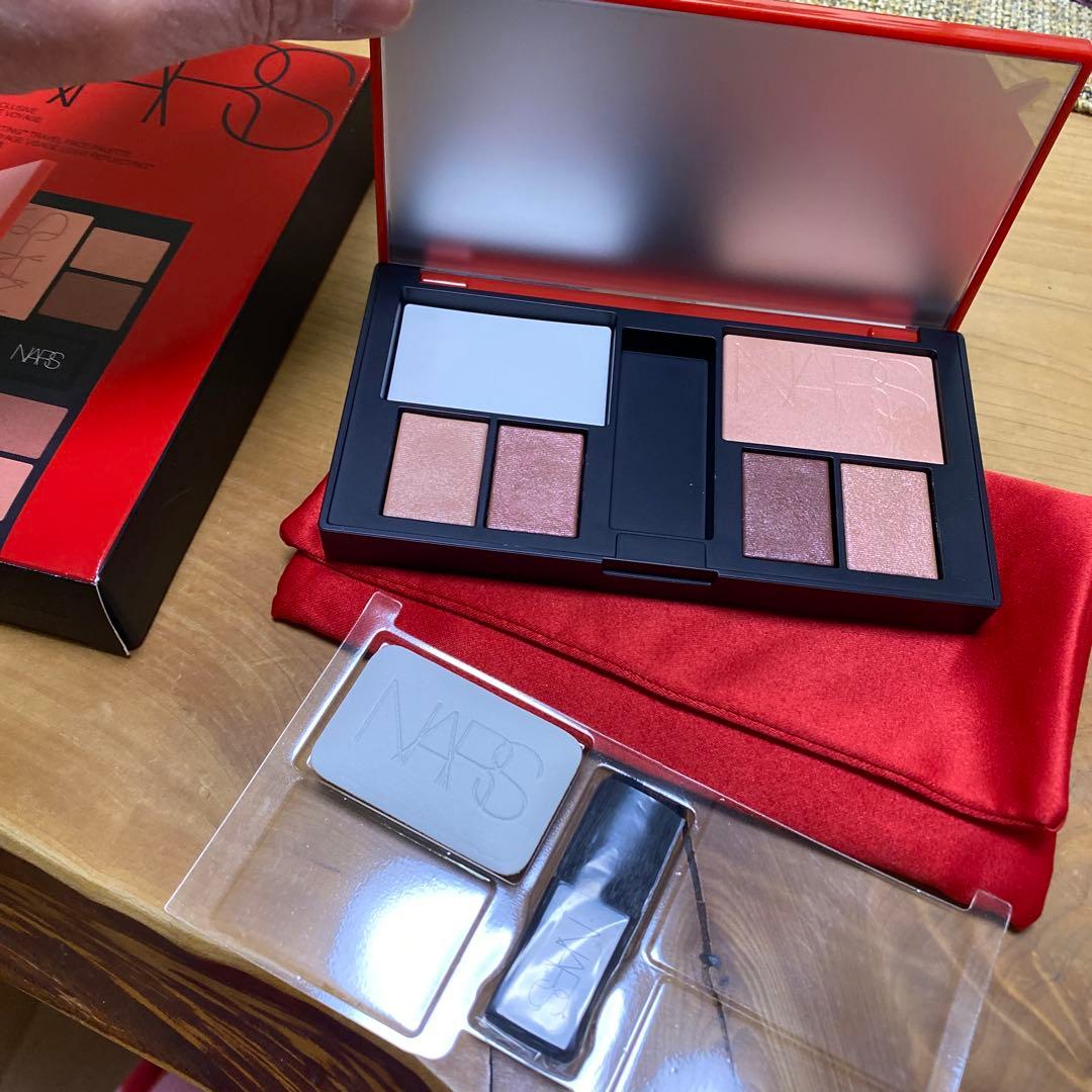 NARS ライトリフレクティング トラベル パレット - メルカリ