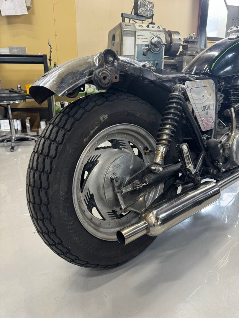 SR400リアホイール 15インチ ワイドリム - メルカリ