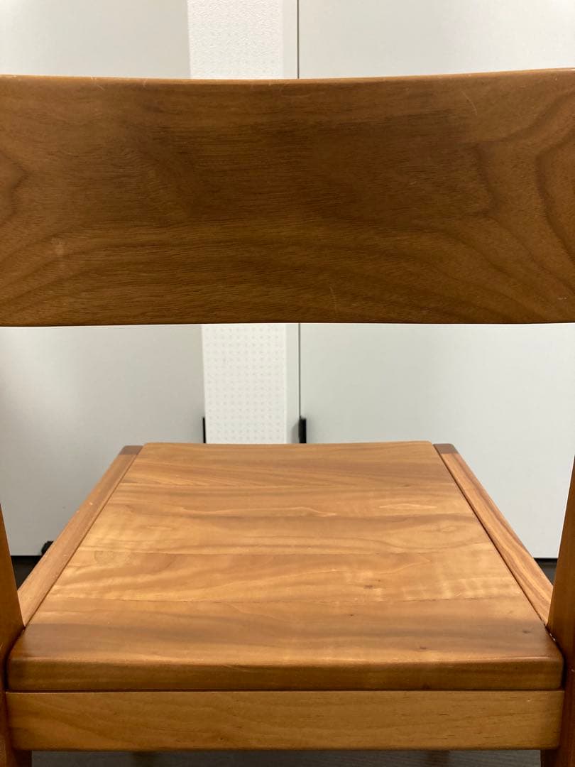 MUKU工房　オリジナルMUKUチェア　ウォールナット　無垢座　旭川家具