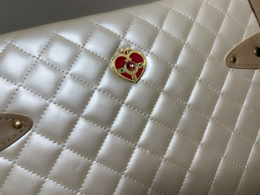 【USJコラボ】セーラームーンキャリーケース