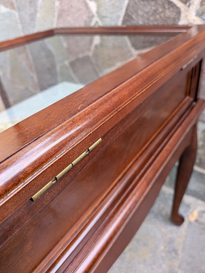 猫脚ガラスディスプレイテーブル ショーケース