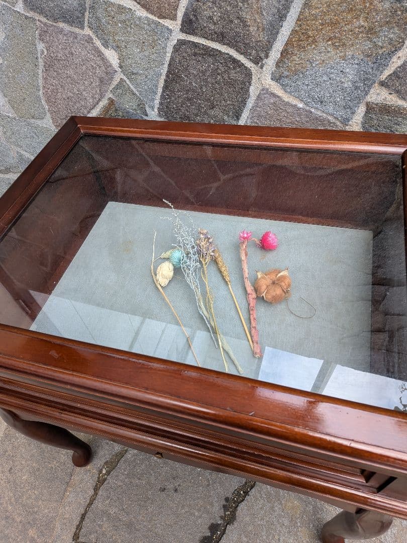 猫脚ガラスディスプレイテーブル ショーケース