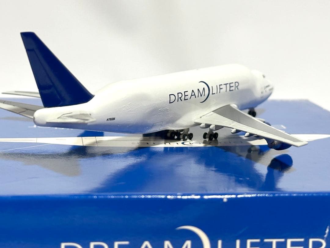 Hogan 1/500 B747 LCF Dreamlifterドリームリフター
