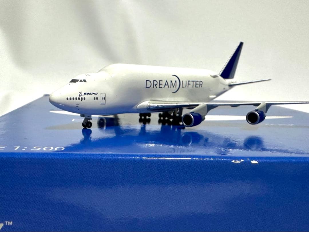 Hogan 1/500 B747 LCF Dreamlifterドリームリフター