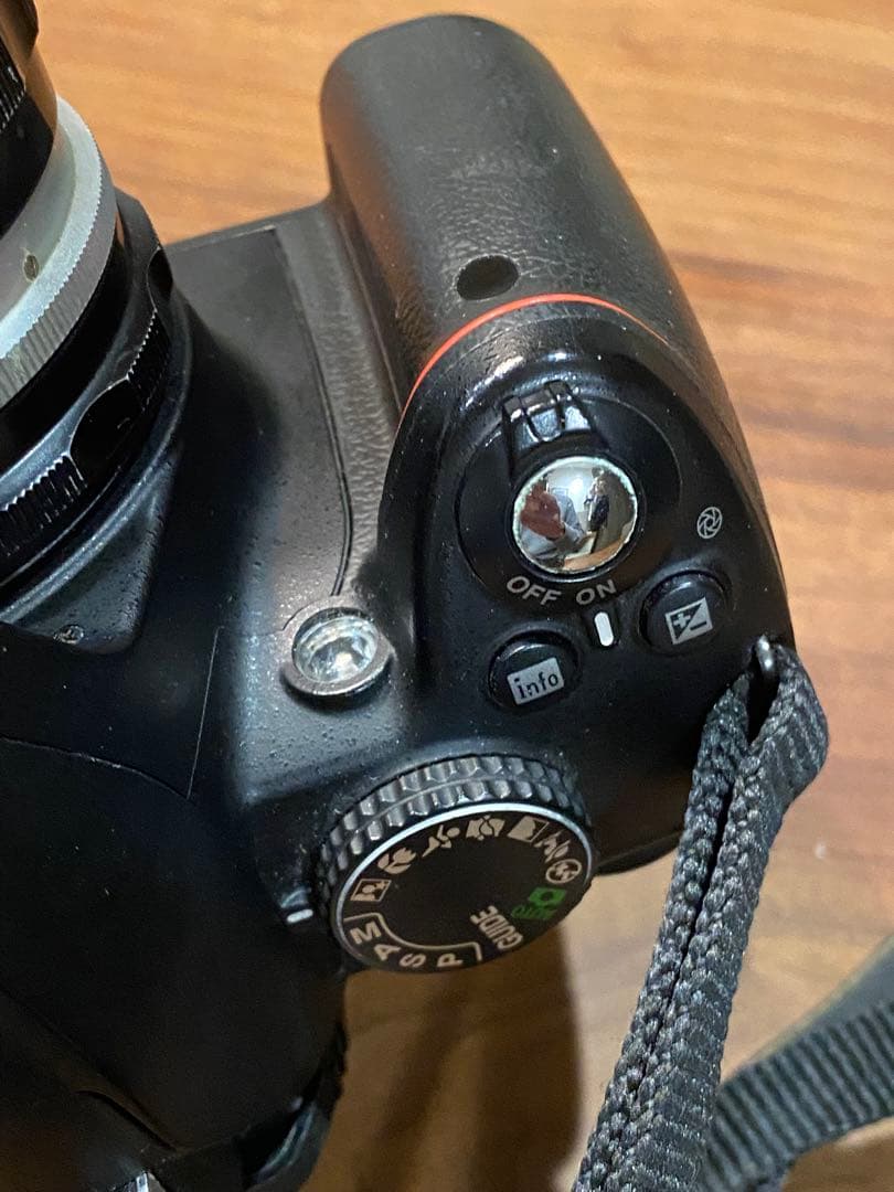 Nikon D3000 CCDデジタル一眼　ニッコール50mmオールドレンズ付