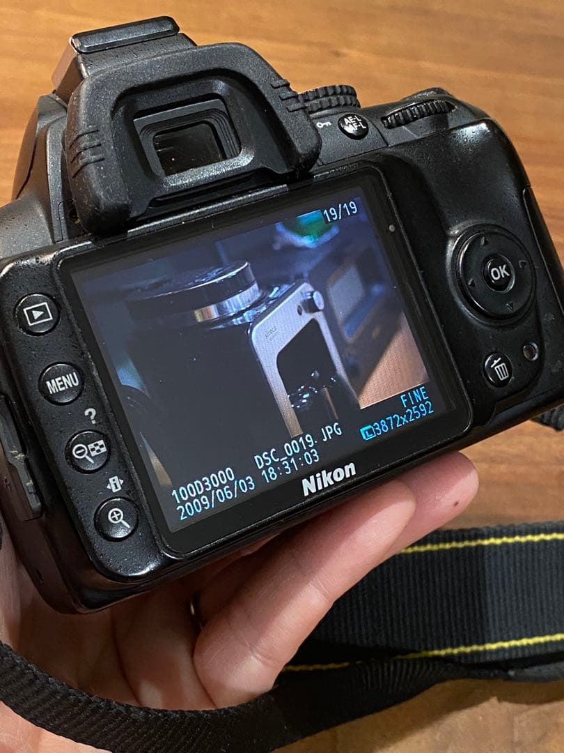 Nikon D3000 CCDデジタル一眼　ニッコール50mmオールドレンズ付