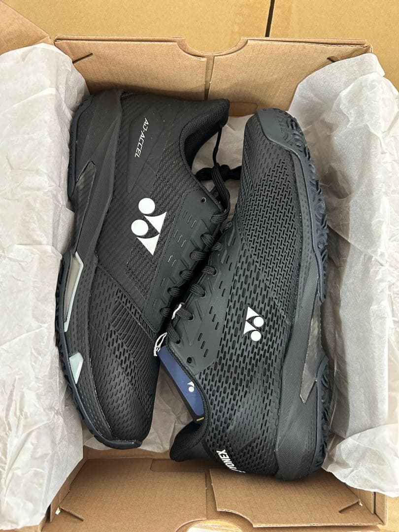 ２7.0cm アドアクセルメン　新品未使用　YONEX　テニス　シューズ