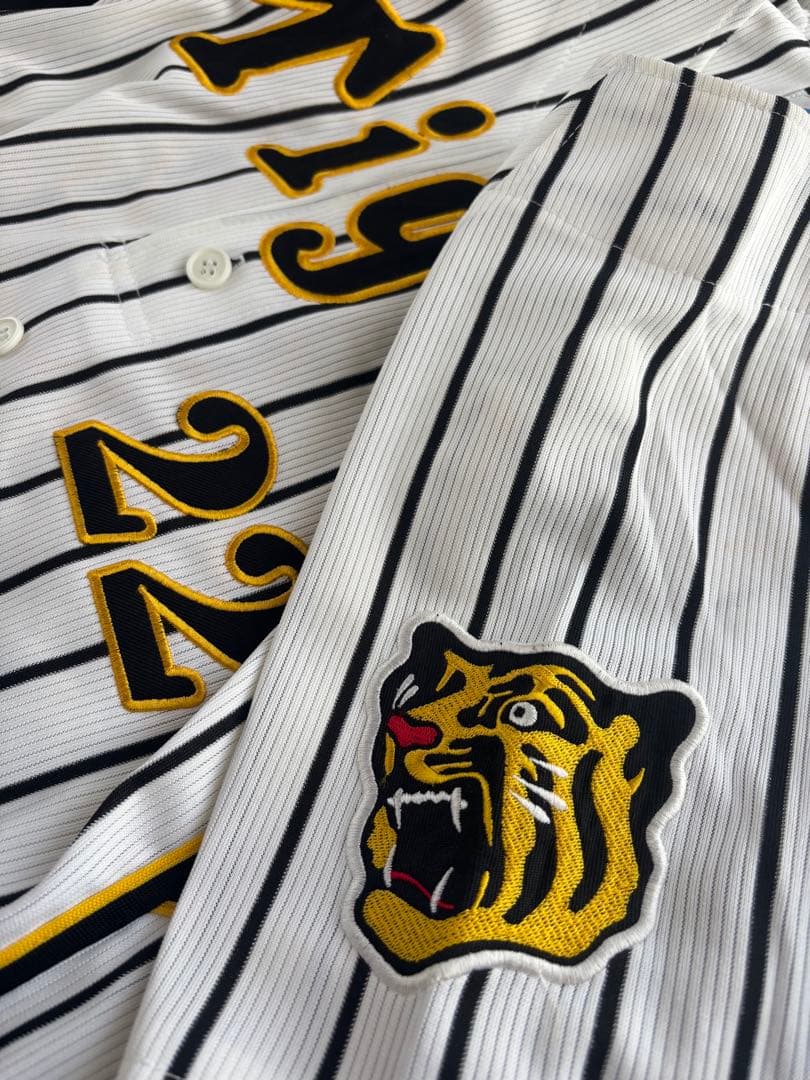 当時物】阪神タイガース 藤川球児 ホーム ユニフォーム 刺繍 - メルカリ