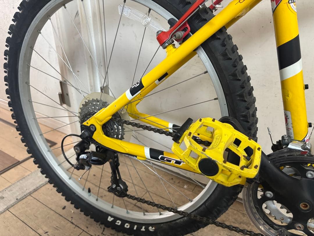 GT Aggressor 1.0 MTBマウンテンバイク イエロー